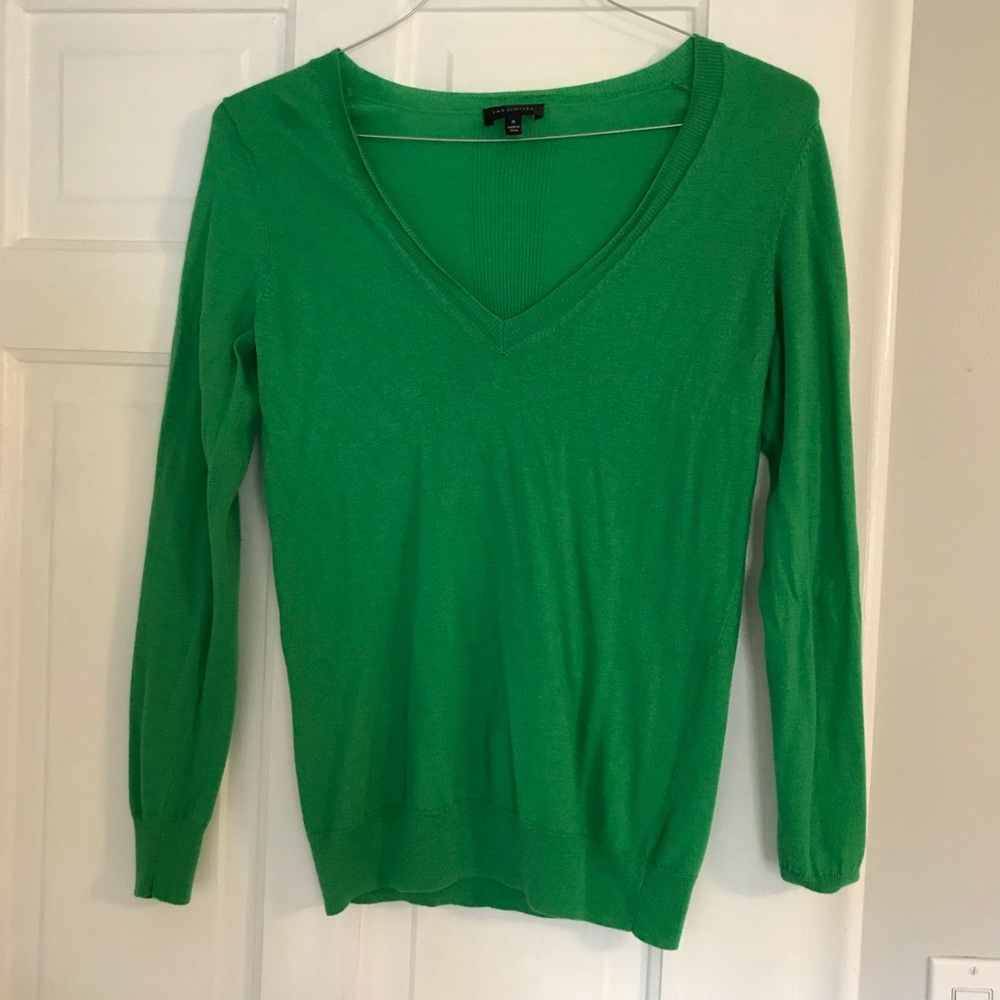 Green long sweater